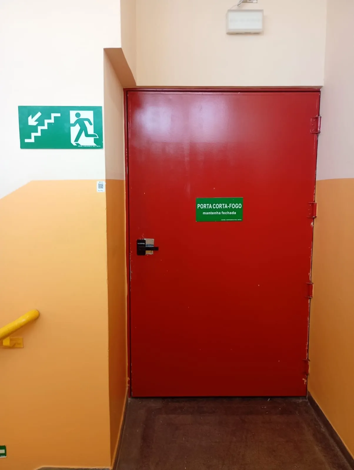Ajuste de Porta Corta-Fogo P120 com Ferramental Anti-Faísca na BASF (Suvinil)