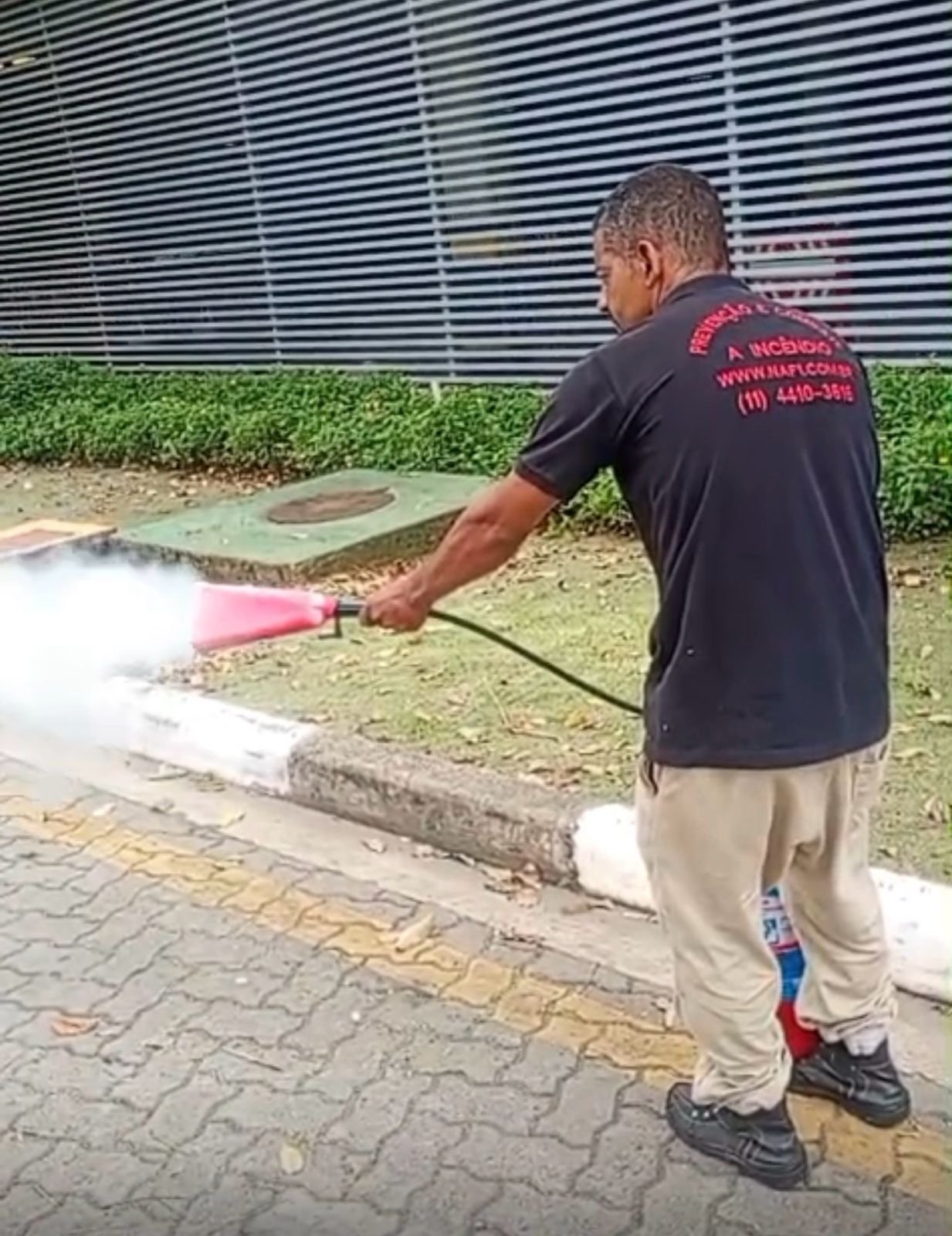 Guia de Prevenção: 7 Itens que podem fazer você reprovar na vistoria do Corpo de Bombeiros